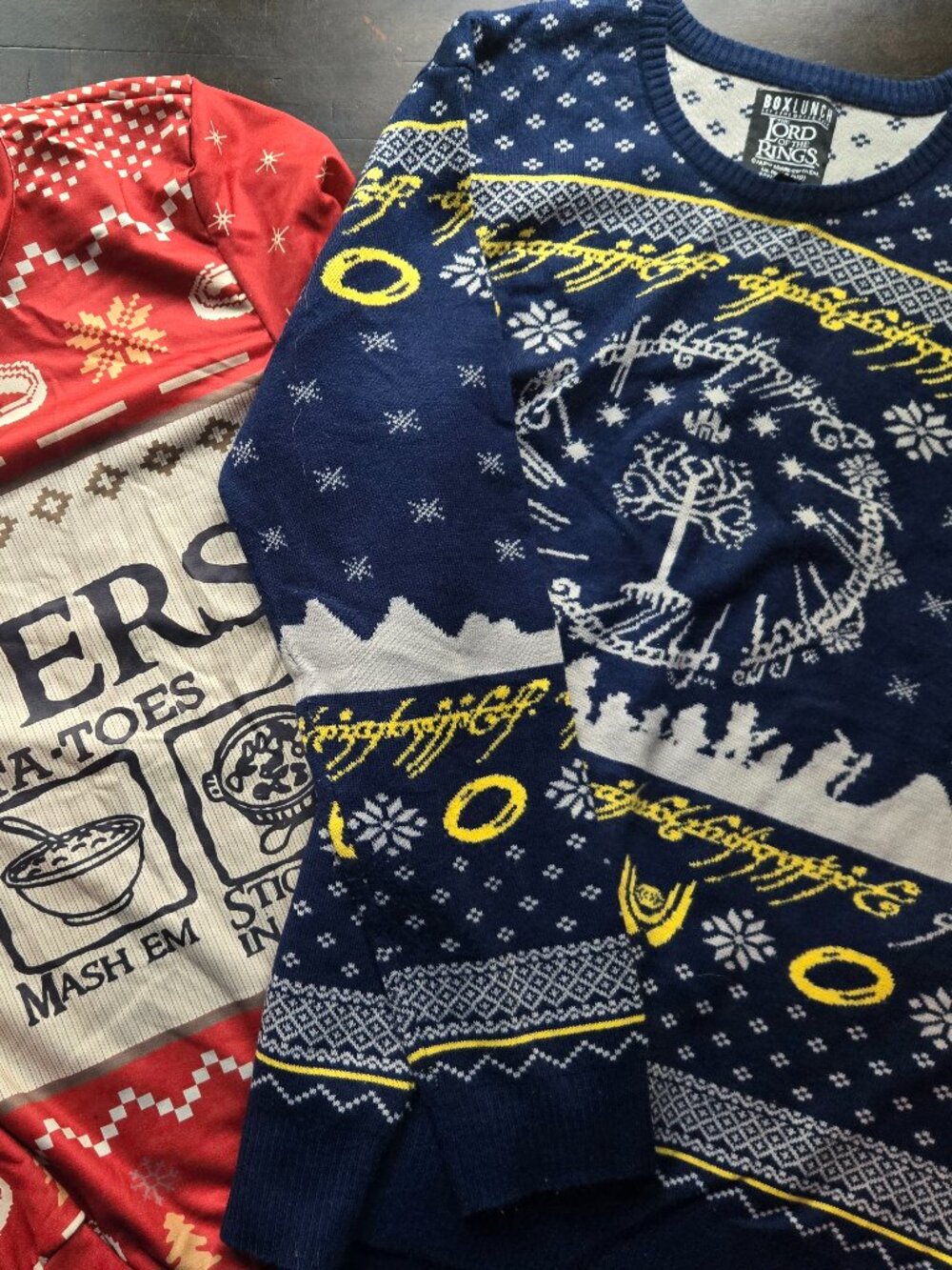 Box Lunch Lord of the Rings Sweater Lot L